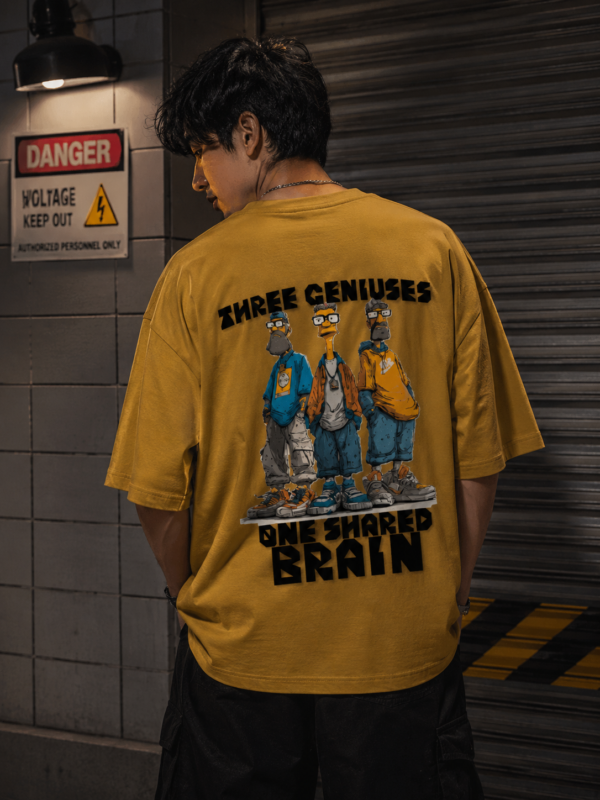 Three Geniuses One Shared Brain Oversized Graphic T-Shirt